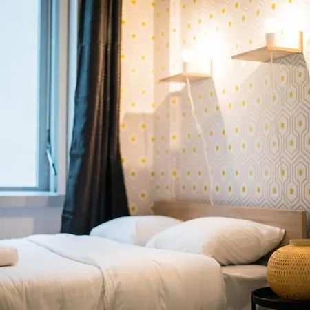 Cosy Heart Of Paris